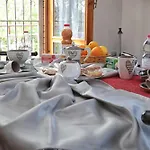 Casa de hóspedes Via Emilia Marmirolo (Reggio Emilia)
